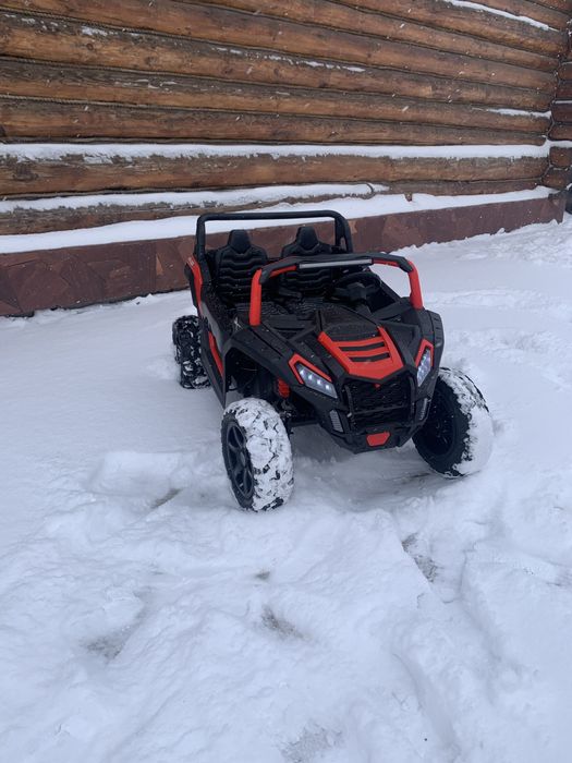 Продам детскую элекро багги