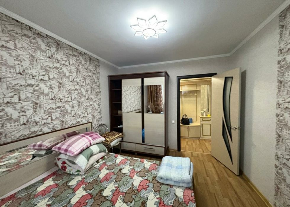 Продам  2 комнатную Гор отдел