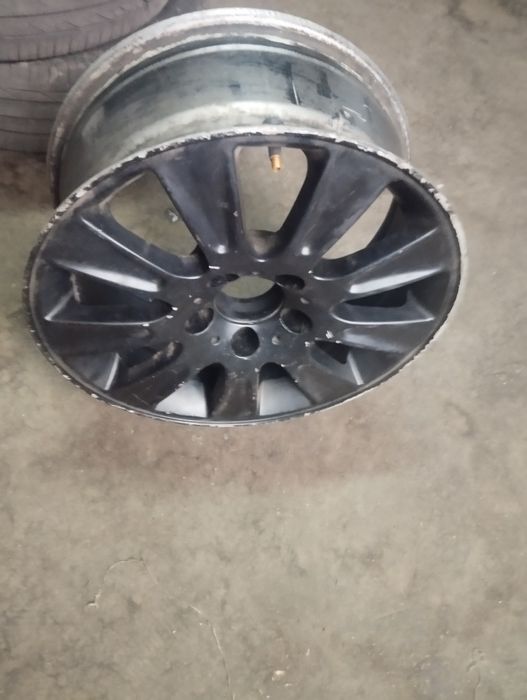 Продам диск одиночку на 16