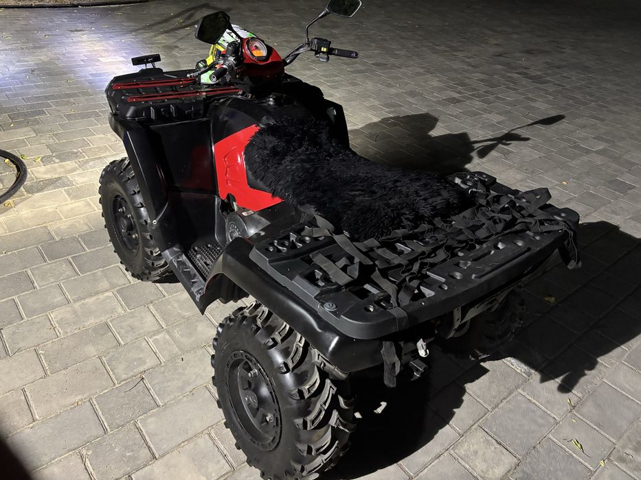 Продам квадроцикл polaris sporsman 800