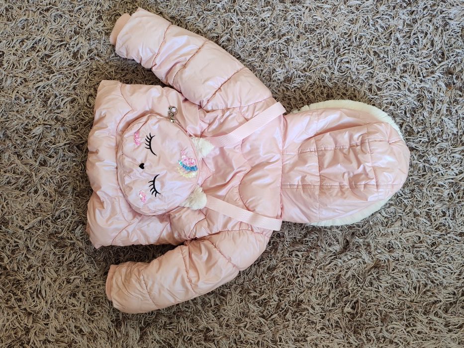 Продавам детски зимни якета