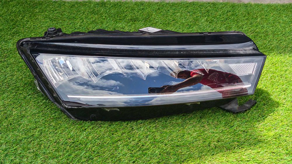 Фар за Skoda Octavia 4 Full LED / Шкода Октавия 4