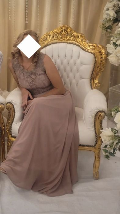 Rochie lungă roz