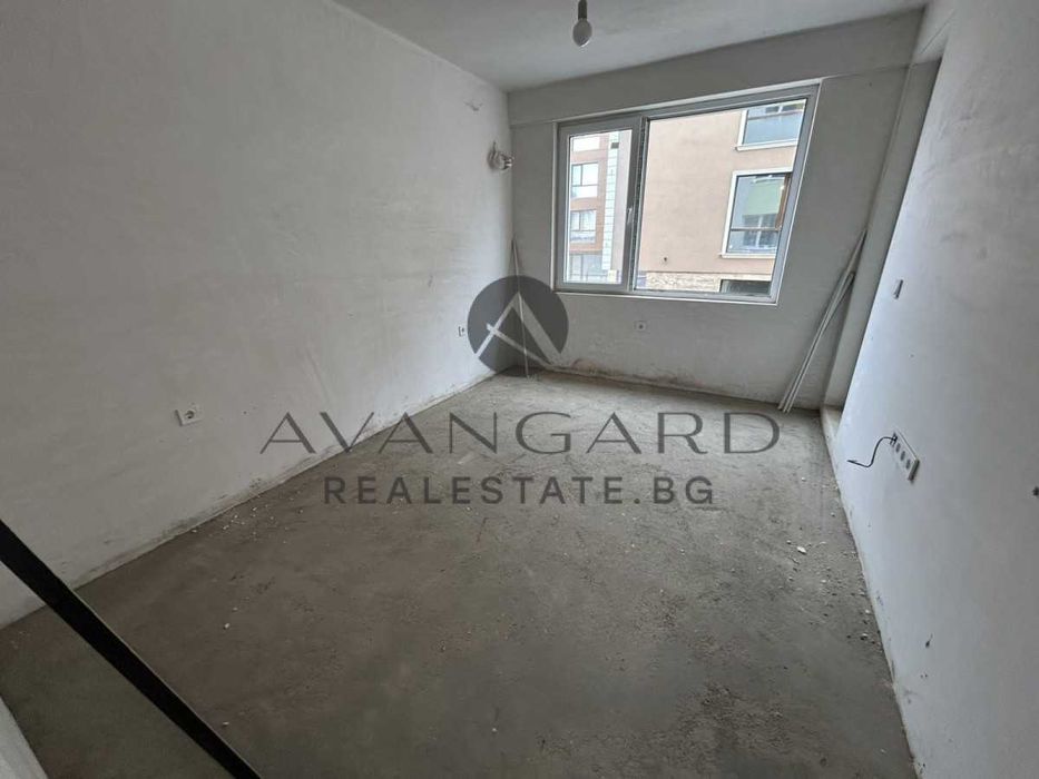 Продава се Двустаен апартамент в Пловдив, Христо Смирненски - 69 кв.м за 1160 €/кв.м - Снимка #3