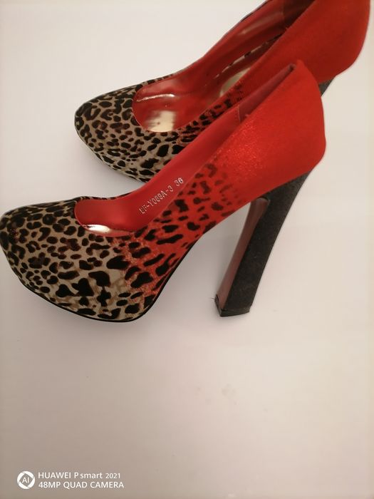 Официални дамски обувки