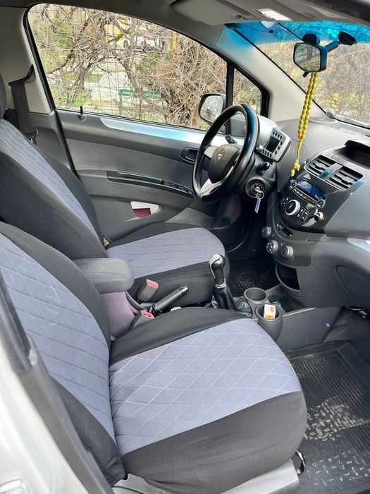 Продаётся Chevrolet Spark.