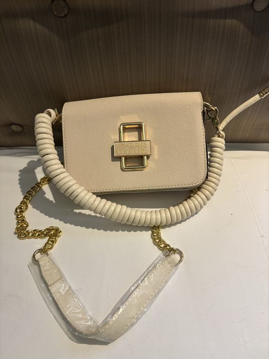 versace чанта нова екрю