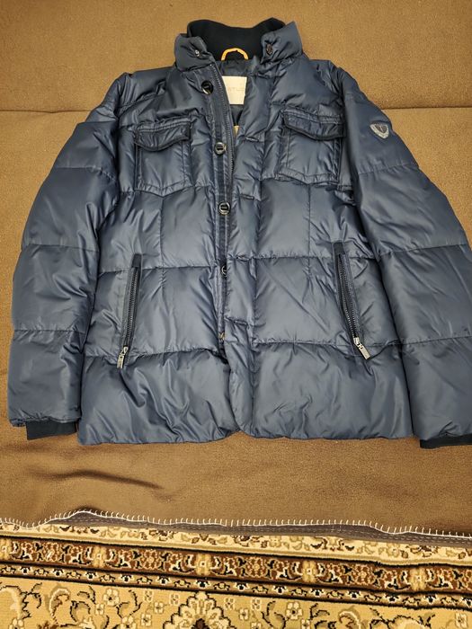 Продам оригинальный пуховик GRATUDE