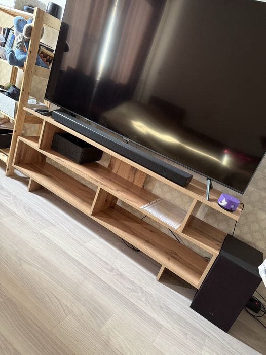 Продам тумбу под ТВ