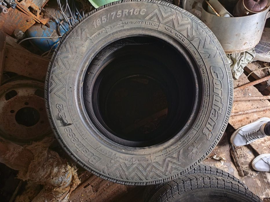 Продам шины всесезонные на газель