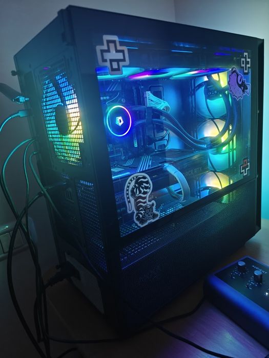 PC ULTIMĂ GENERAȚIE + Periferice NOI 2025  (DECEMBRIE)( RTX 5080, i9 1