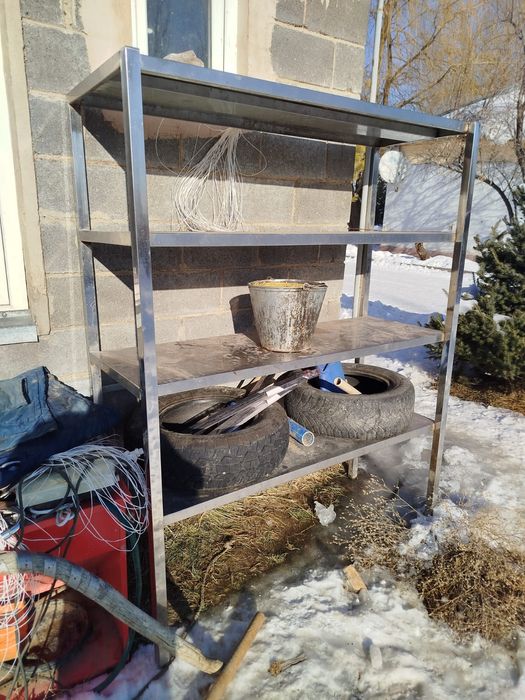 Металлическая полка продам