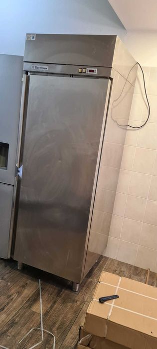 Професионален хладилник Electrolux