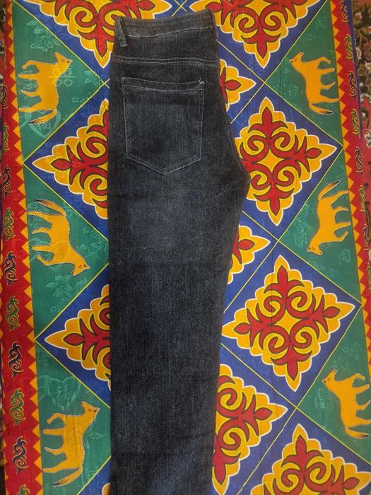 продам джинсы мужские