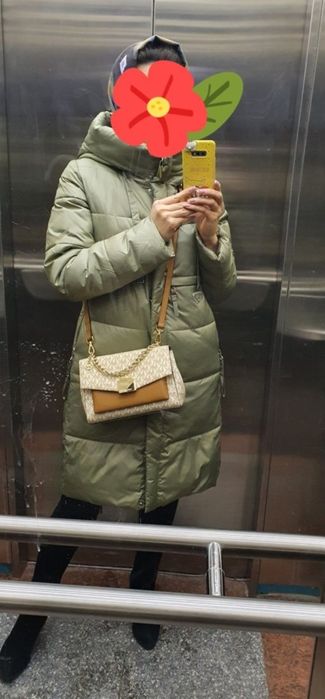 Продам зимний пуховик S