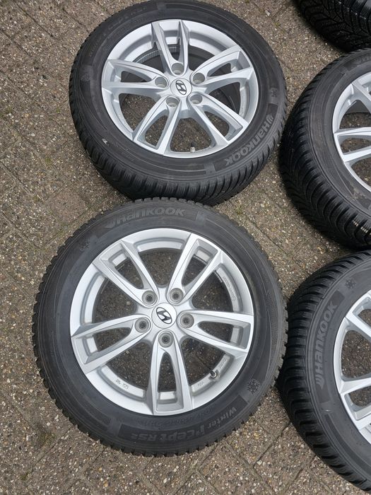 Jante Hyundai r16 cu cauciucuri de iarna