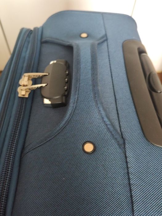 2 куфара в добро състояние