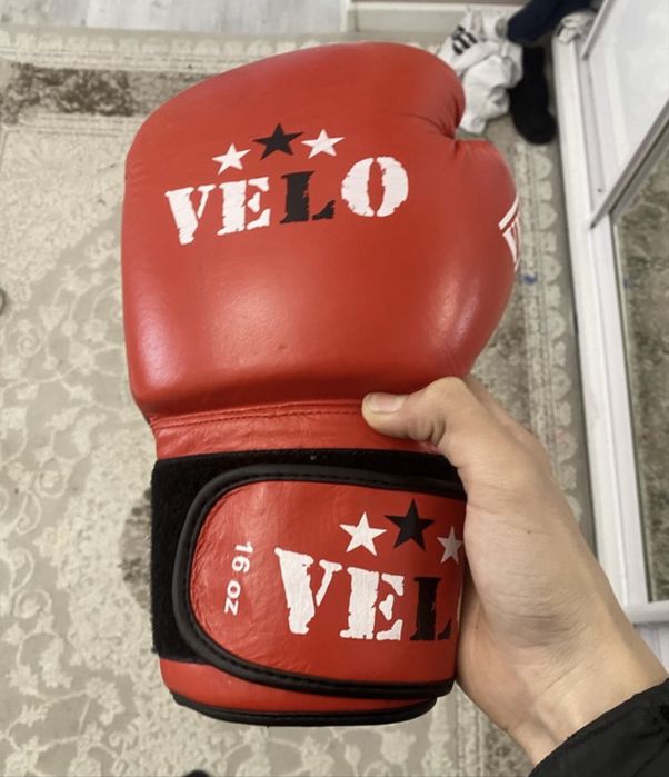 Перчатки для бокса 16 унций