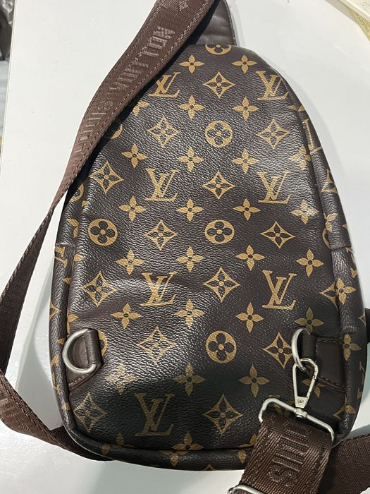 сумка-слинг через плечо в стиле Louis Vuitton