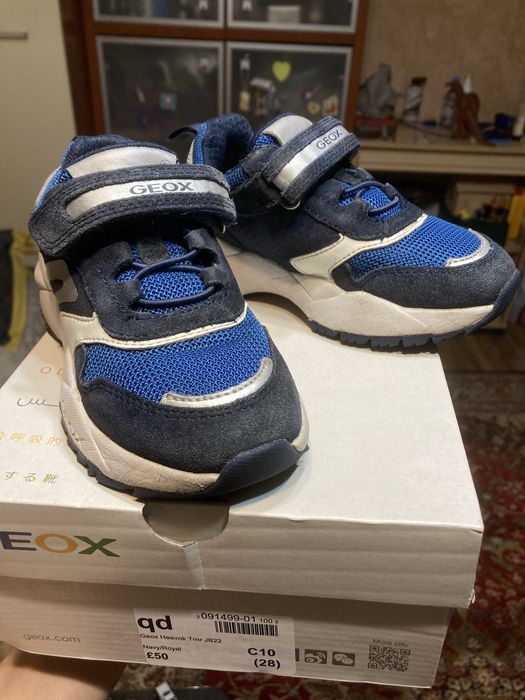 Детские кроссовки Geox размер 28