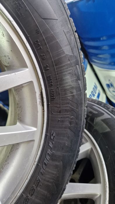 Срочно продам 215/60/16