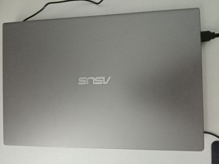 Ноутбук ASUS VivoBook цену предлогайте