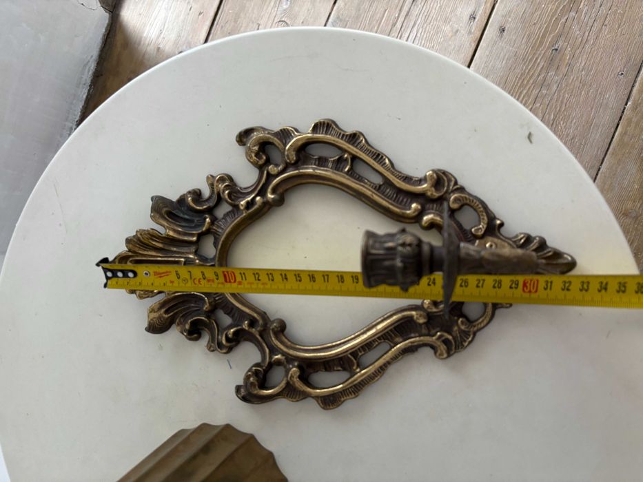 frumos suport lumnare din bronz secol XIX de perete candelabru aplica