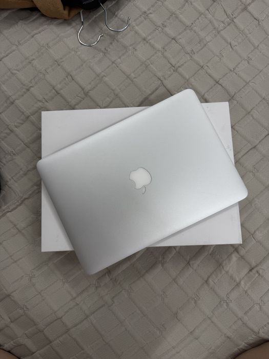 MacBook Air 13-inch