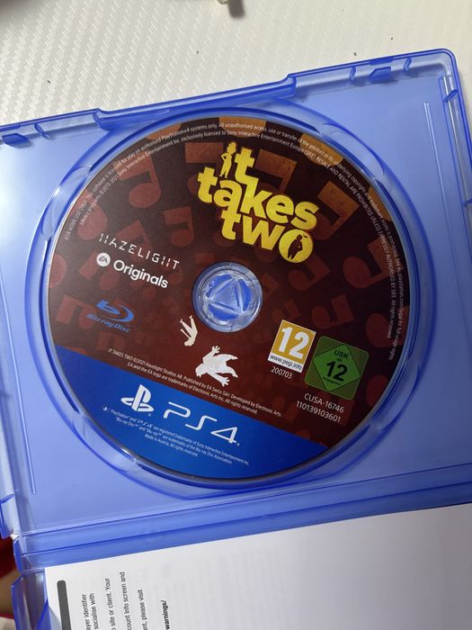 Продается игра для PS4, PS5 It takes two