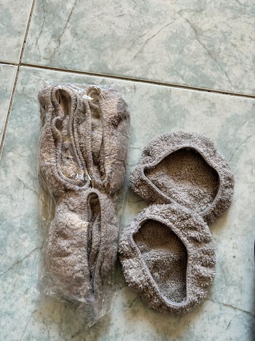 Робот за почистване на стъкла