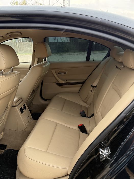 BMW Seria 3 2009 — imagine 5