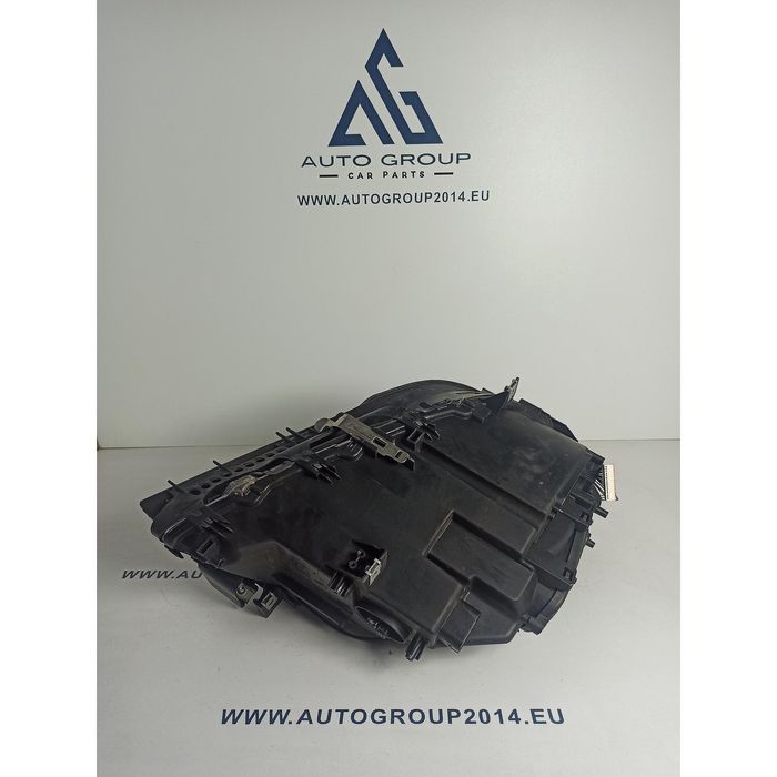 Ляв фар за bmw 7er f01 f02 - 7182137