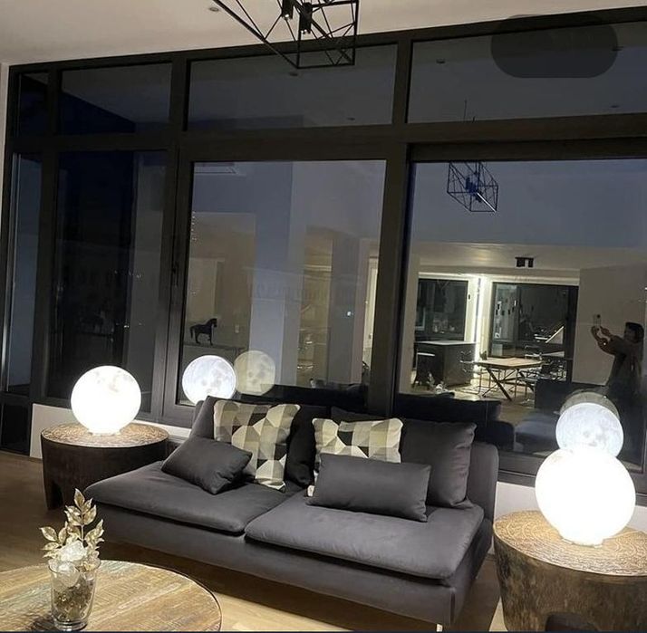 Дава се под наем Мезонет в София, Яворов - 300 кв.м за 2000 € - Снимка #1