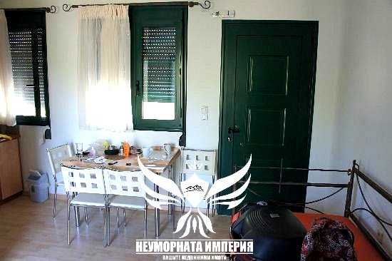 Продавам хотел с РЗП 530кв. в парцел 1521кв. на остров Лесбос, Гърция
