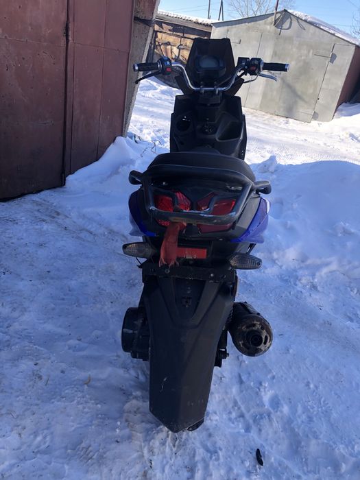 Скутер 150 кубов