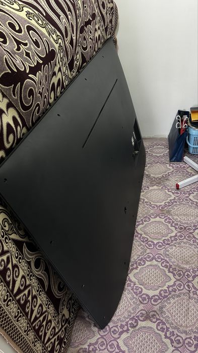 Телевизор LG нерабочий - экран целый