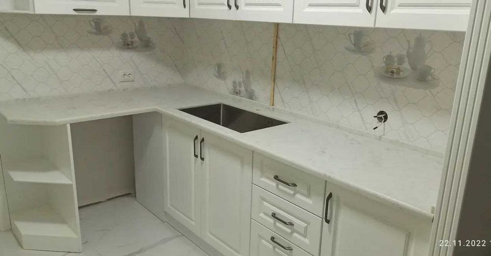 Столешница из искусственного камня кварц