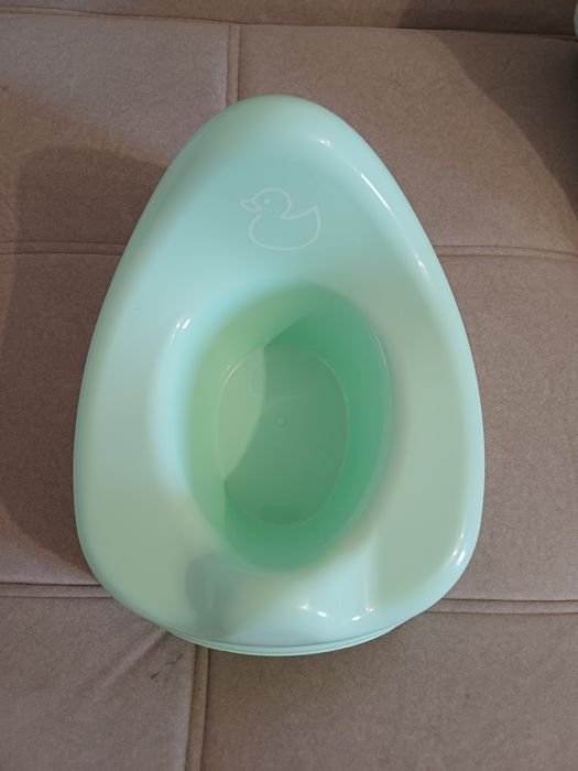 Продам детский горшок