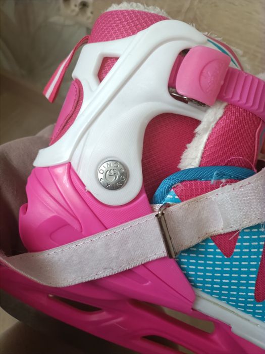 Коньки хоккейные для девочки