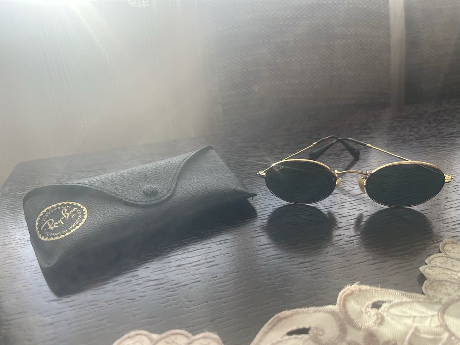 Ray.Ban очилата са чисто нови