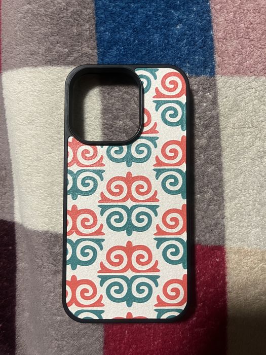 Продаю чехлы на 14 про