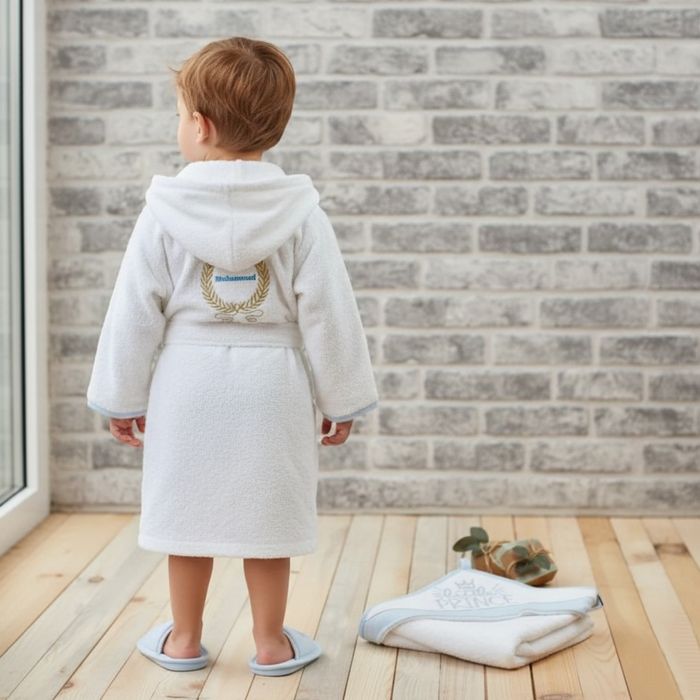 Именной банный комплект из 4 предметов для мальчиков 
с вышивкой
с выш