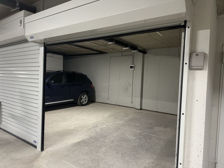 Дава се под наем Гараж / Паркомясто в София, Гео Милев - 17 кв.м за 153 € - Снимка #2