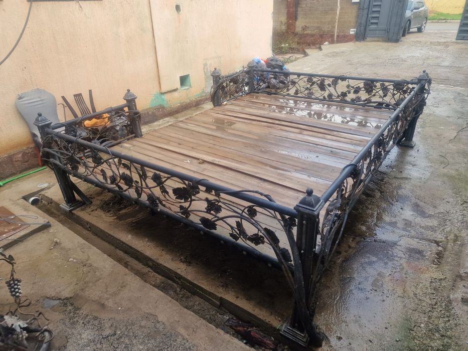 Продам тапчан ручной работы