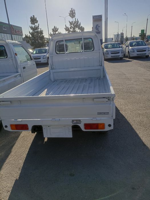 Labo sotiladi yangi pirabegi 00, bugun salondan chiqdi, 20 fevral