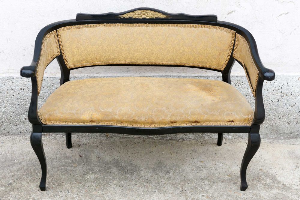 Холна гарнитура от началото на XIX век