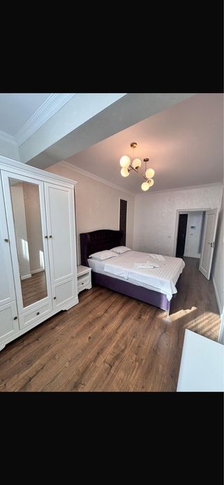 Ofer spre inchiriere apartament 3 camere  Suceava ,zona   Universitatii
