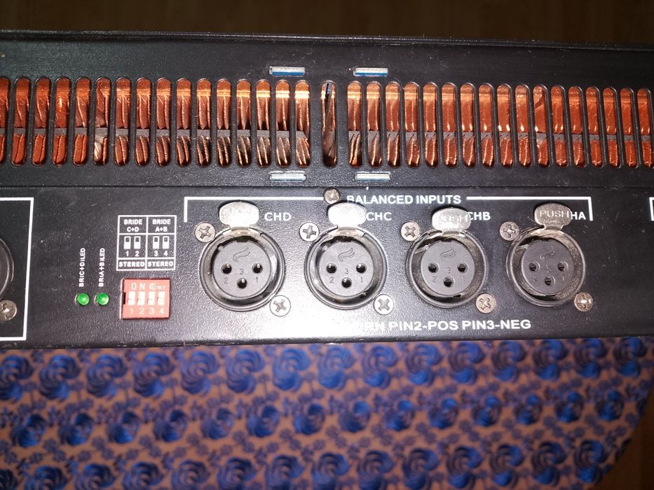 FP 10000 Q  cu 4 canale