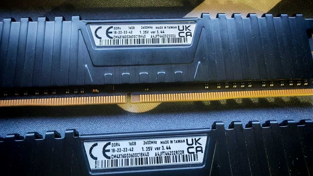Рам памет Corsair VENGEANCE LPX 32GB (2x16GB) DDR4 3600MHz