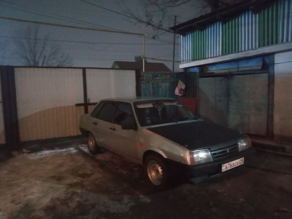 Продам 21 099 на ходу есть обмен